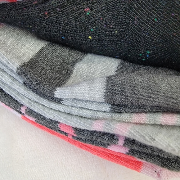 10 Pack of Rae Dunn Ankle Socks - Picture 11 of 15